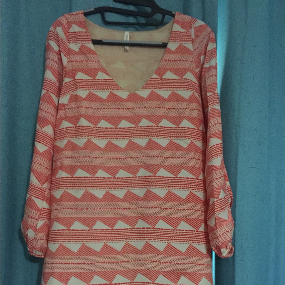 Coral chevron Aztec pattern open sleeve dress